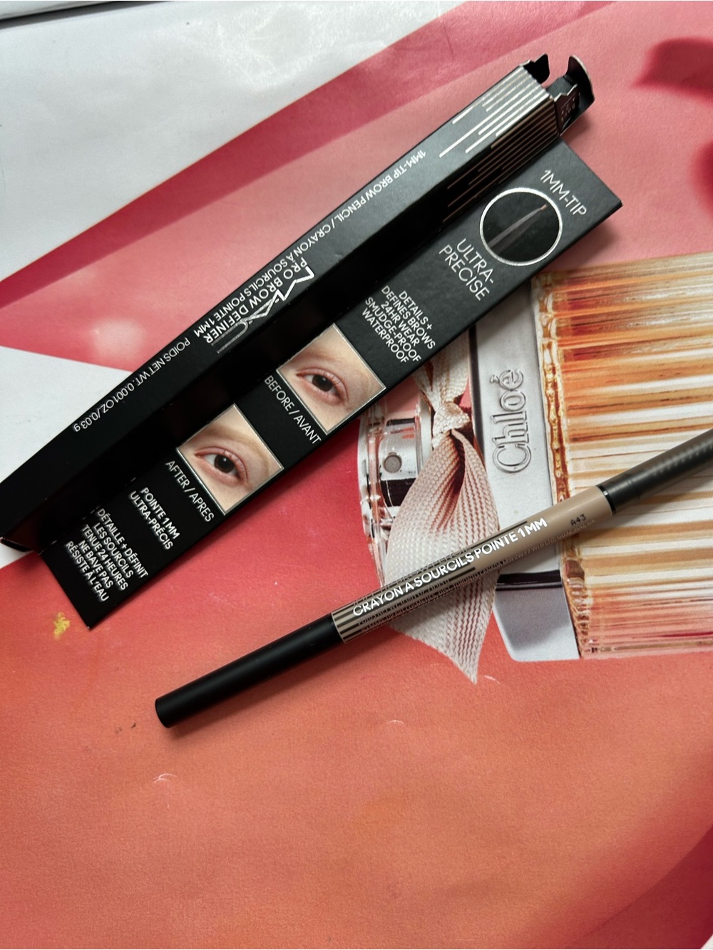 MAC Cosmetics Pro Brow Definer 1MM Tip Brow Pencil Fling 0.03 g NEW IN BOX